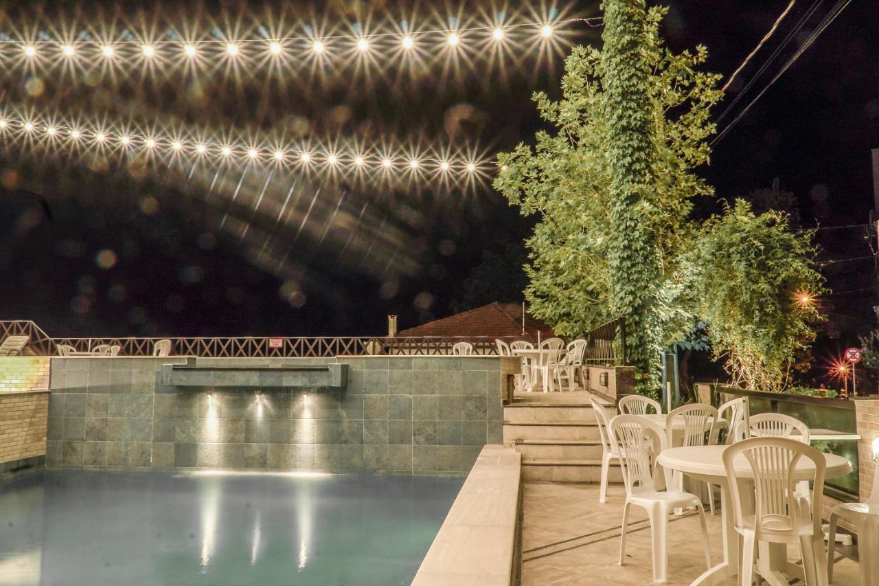 Hotel Vila Germanica ピラトゥバ エクステリア 写真