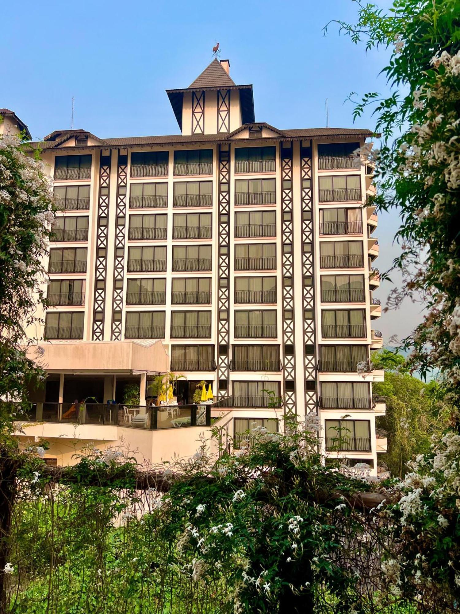 Hotel Vila Germanica ピラトゥバ エクステリア 写真