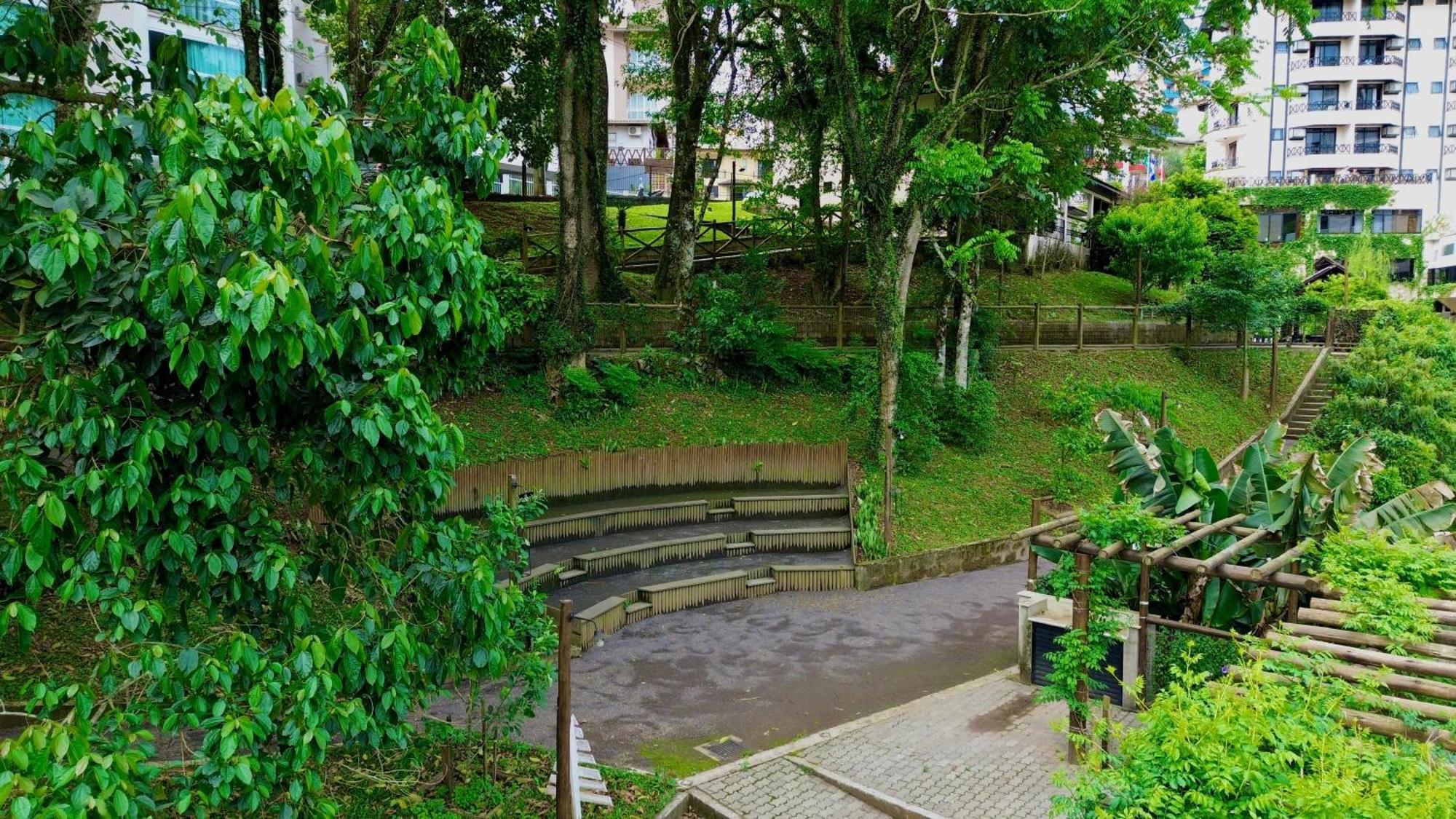 Hotel Vila Germanica ピラトゥバ エクステリア 写真