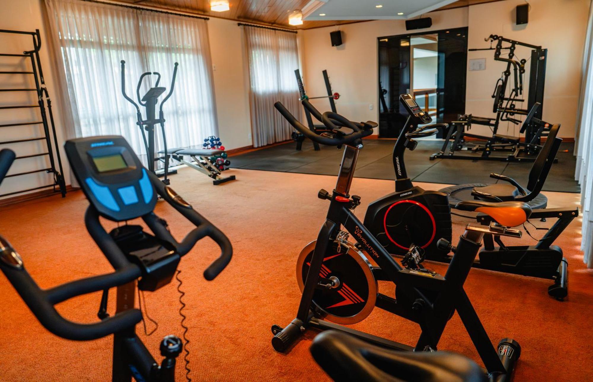 Hotel Vila Germanica ピラトゥバ エクステリア 写真